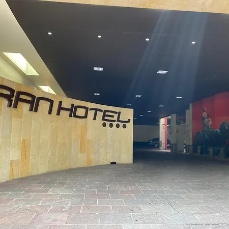 Hotel Villa De Madrid
