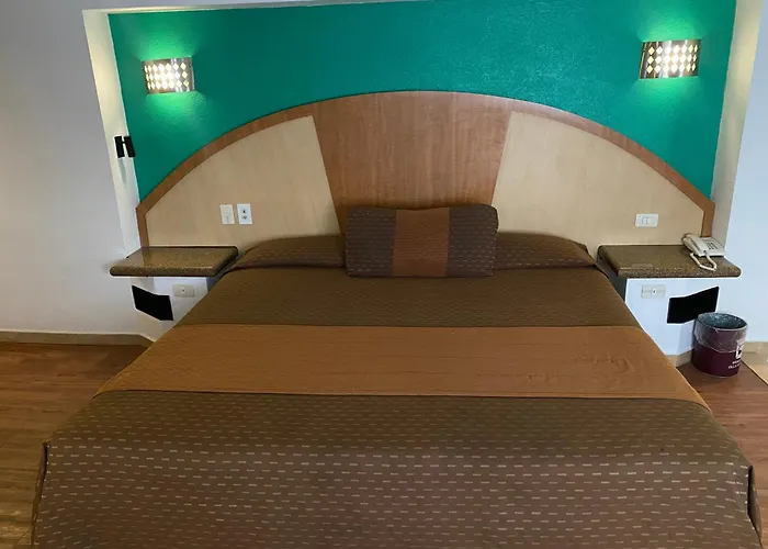Hotel De Madrid 4*