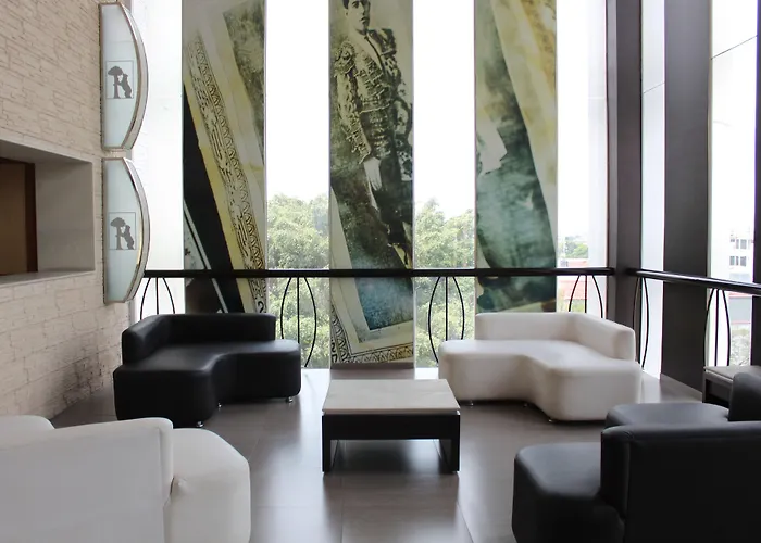 De Madrid Hotel 4*